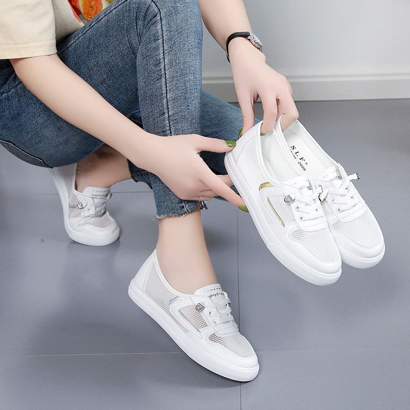Sapatos femininos respiráveis deslizamento-em sapatos de malha oca sandálias verão malha sapatos brancos femininos finos