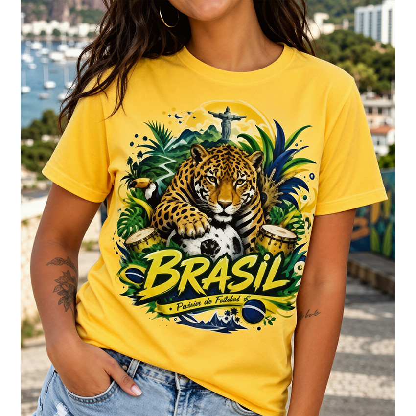 Camiseta Masculina Feminina Oversized Estampa Brasil Onça Cristo Redentor Bola de Futebol Cultura Tropical T-shirt