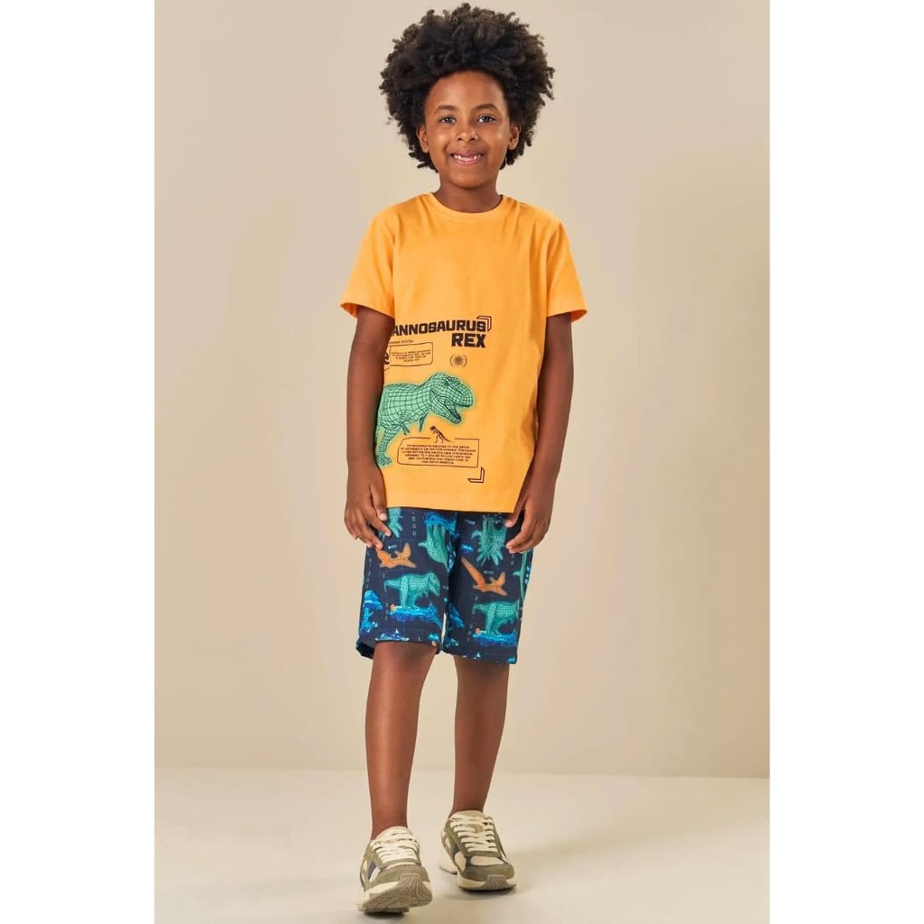 Conjunto Menino  Dino Camiseta Meia Malha e Bermuda em Nylon com Elastano LucBoo
