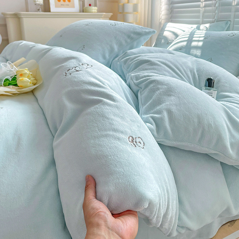 Grosso inverno leite velo conjunto de quatro peças cama luz estilo luxo Coral velo flanela colcha capa folha de cama de 