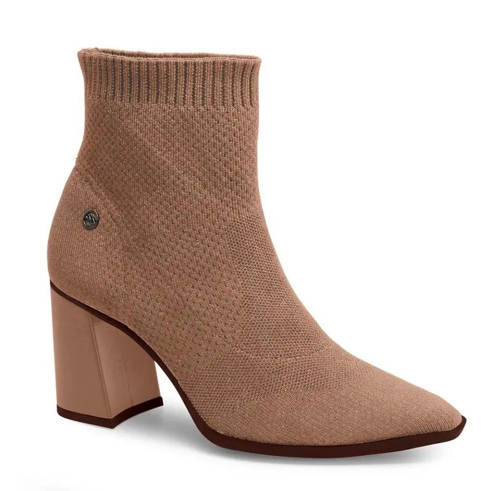 Bota Cano Curto Dakota Sock Boot Feminina