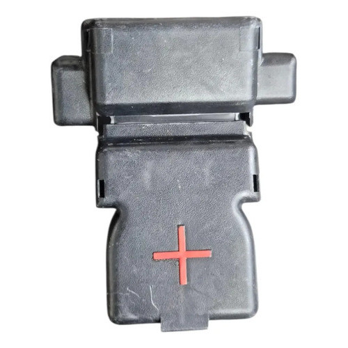 Capa Polo Positivo Bateria Nissan March Versa 2015 Á 2020