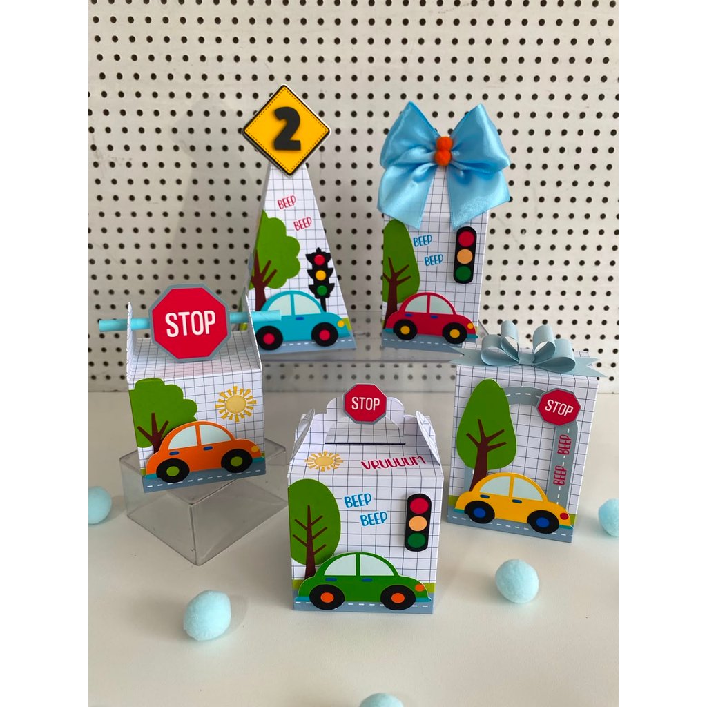 Kit Festa Carrinhos com Apliques 3D | Personalizados | Lembrancinhas | Caixinhas para Festa
