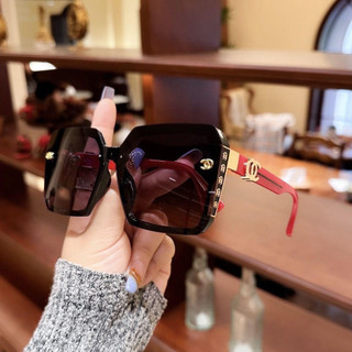 Óculos de sol femininos clássicos e exclusivos com proteção UV e lentes polarizadas 7731 PFPW