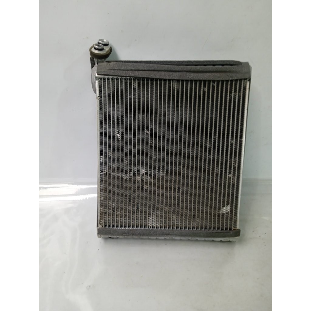 Evaporador Ar Condicionado Radiador Corolla Gli 2009 a 2014