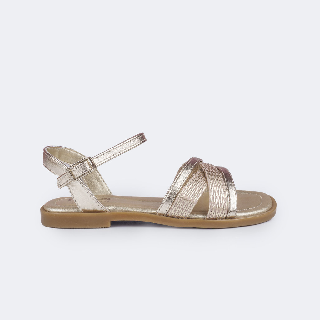 Sandália Infantil com Tiras Tramadas  Pampili em Oferta na Shopee