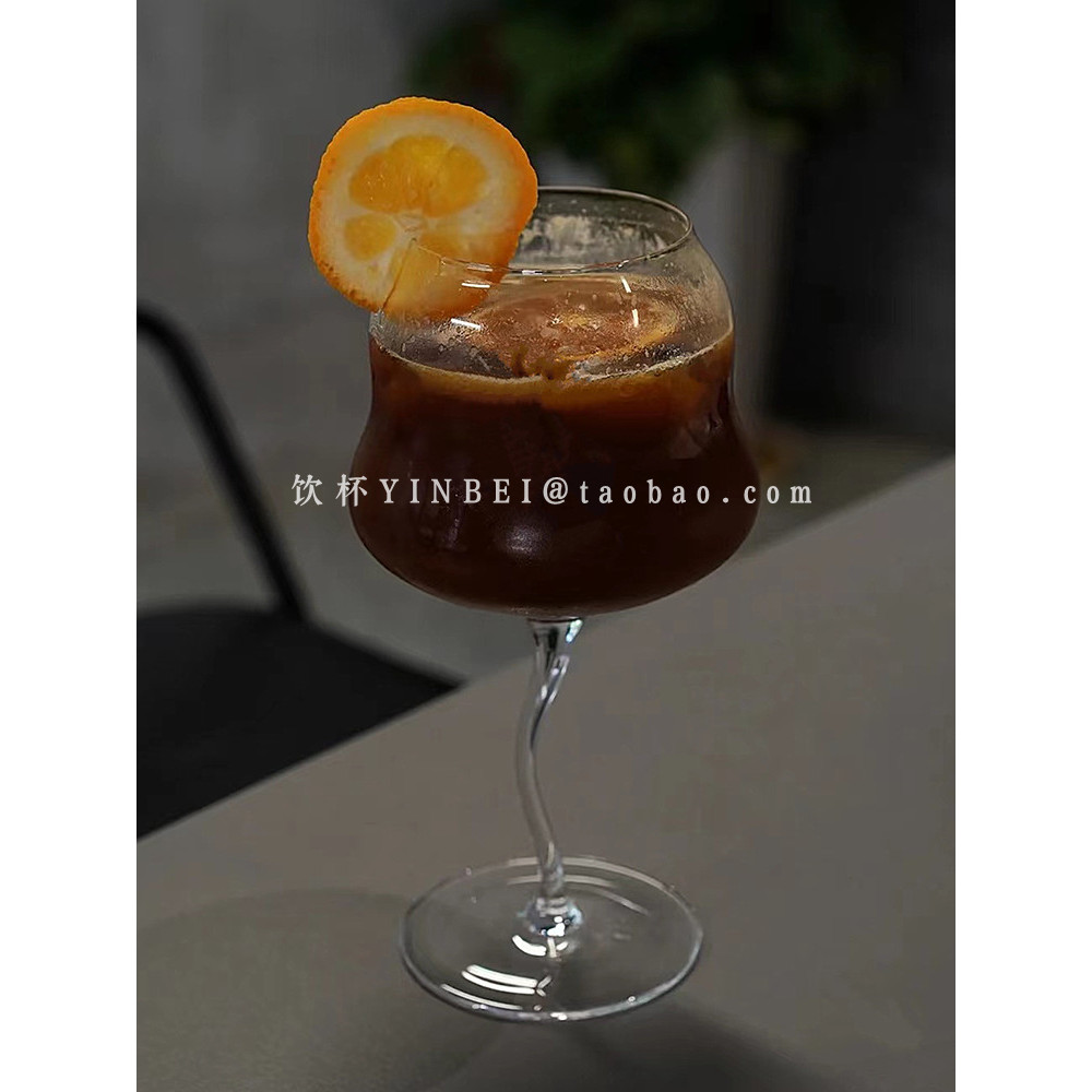 Copo de vinho tinto em forma de onda com Design de nicho, copo criativo sem chumbo, copo de vinho especial para coquetel