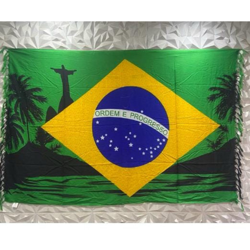 Canga de Praia Saida de praia Bandeira do Brasil Cristo redentor fundo preto tecido poliéster