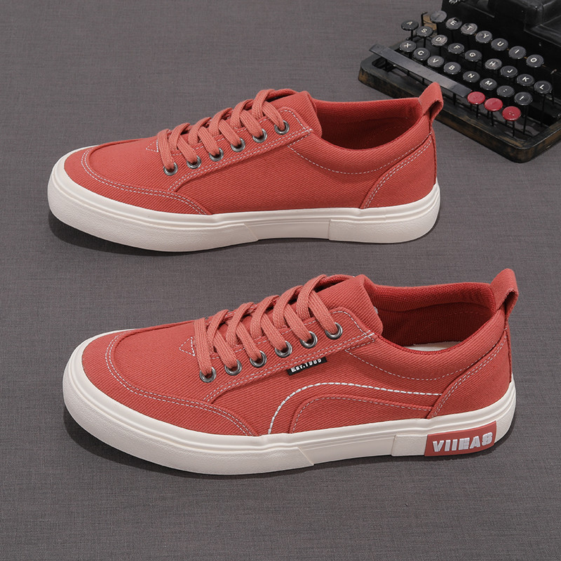 Sapatos masculinos sapatos masculinos primavera novo estilo na moda sapatos masculinos de salto plano All-Match respiráv
