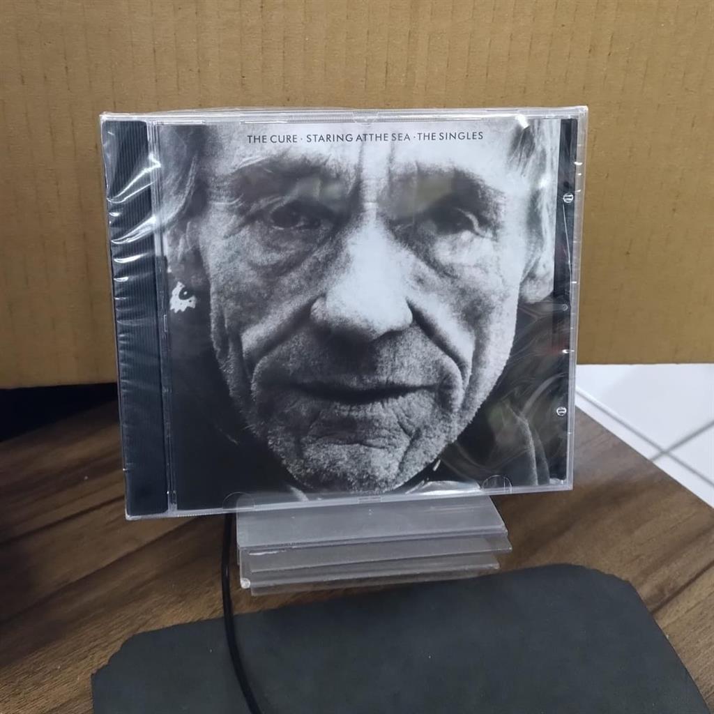 CD THE CURE STARING ATTHE SEA THE SINGLES