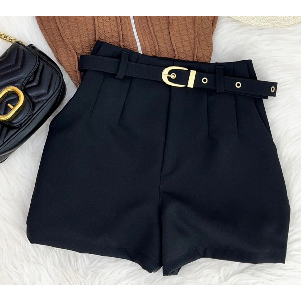 Short Alfaiataria Feminino Com Cinto Fivela Dourada Cintura Alta Social Verão