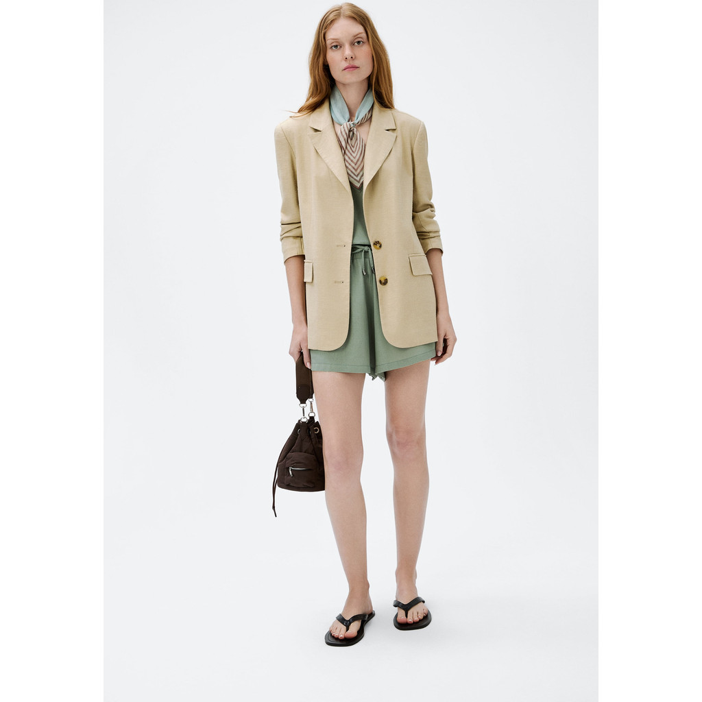 Blazer Feminino Reto em Viscolinho