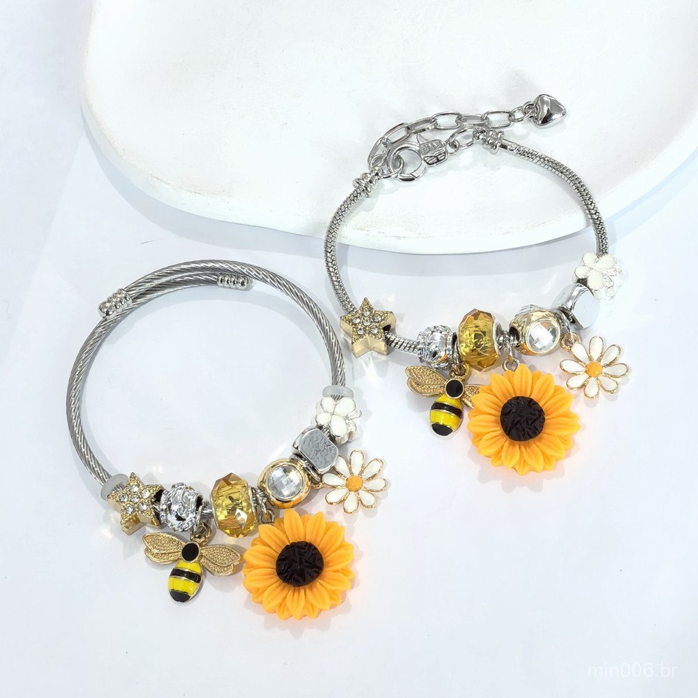 Pulseira DIY feita de aço inoxidável, com pingentes em formato de girassol, abelha, margarida e coração.