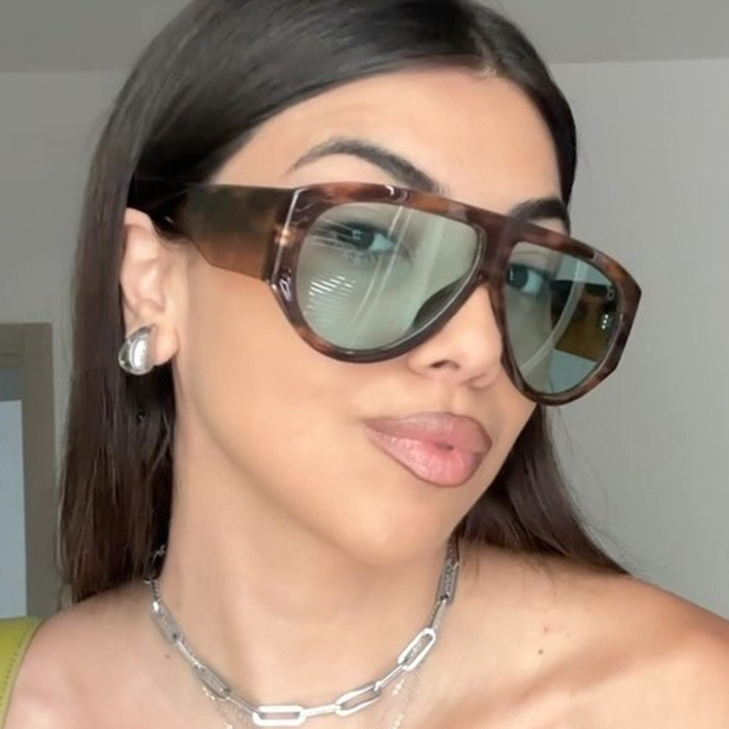 Óculos de Sol Femininos Europeus e Americanos Óculos de Sol Fashionáveis 2025 Novo Estilo Óculos de Sol Únicos