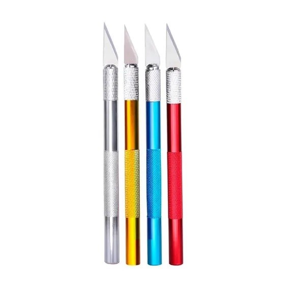 Estilete de Precisão 1 unidade 14,5cm x 0,8cm UT.773