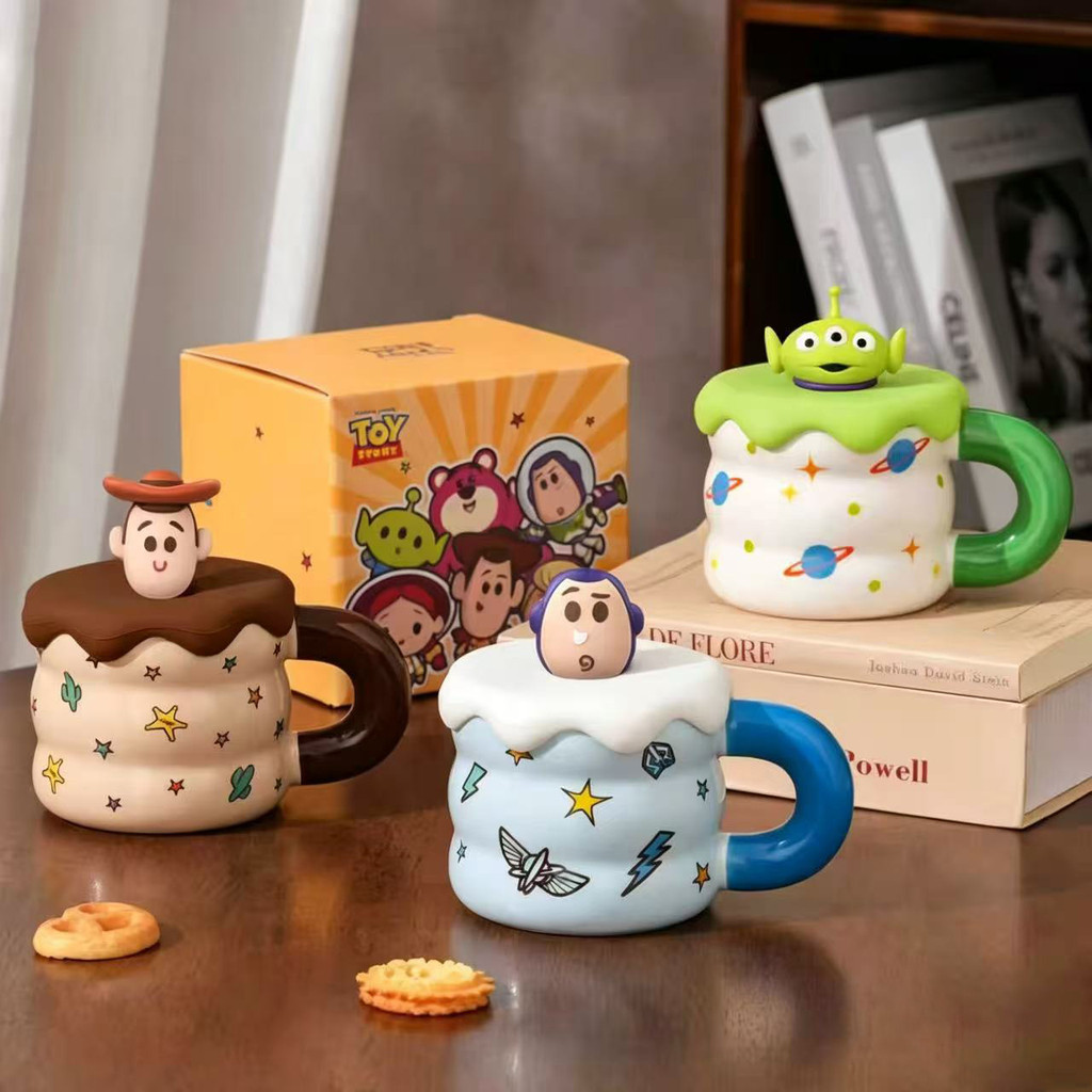 Toy Story Caneca genuína Copo de cerâmica de alto valor com tampa Buzz Lightyear Copo de água Copo de café da manhã domé