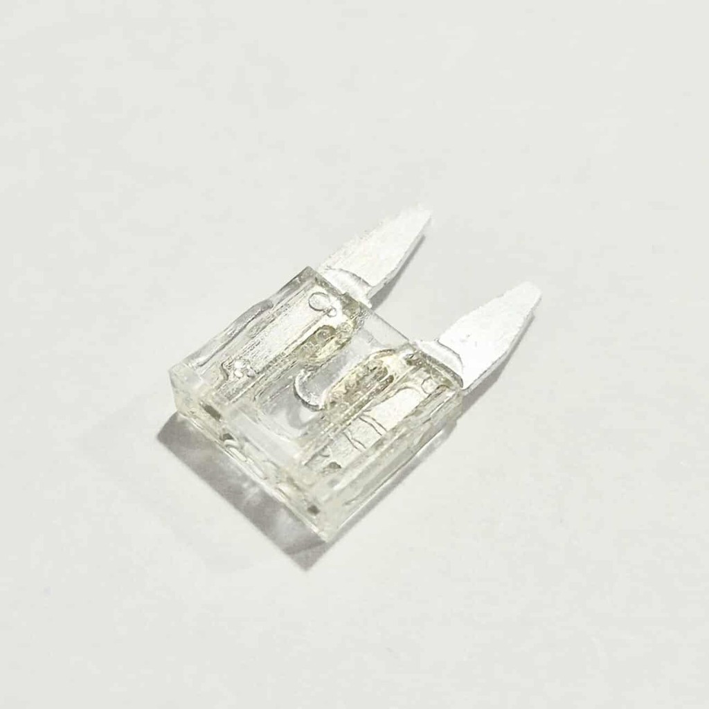 Fusível Automotivo 25A Pequeno Branco 10,9x9,1mm 67.103.25