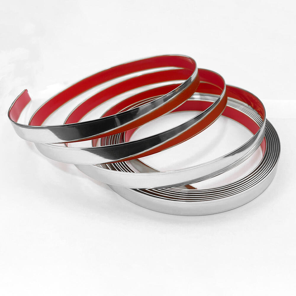 Fita Metalizada Auto Colante PVC 15mm p Decoração de Móveis e Paredes Prata 5M em Oferta na Shopee