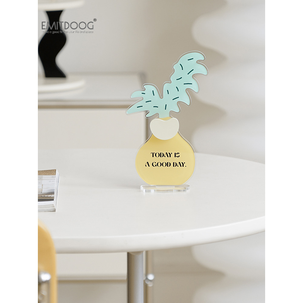 EMITDOOG Marca Coreana Decoração de Mesa Modelo Criativo Quarto Pequena Decoração Escritório Local de Trabalho Decoração