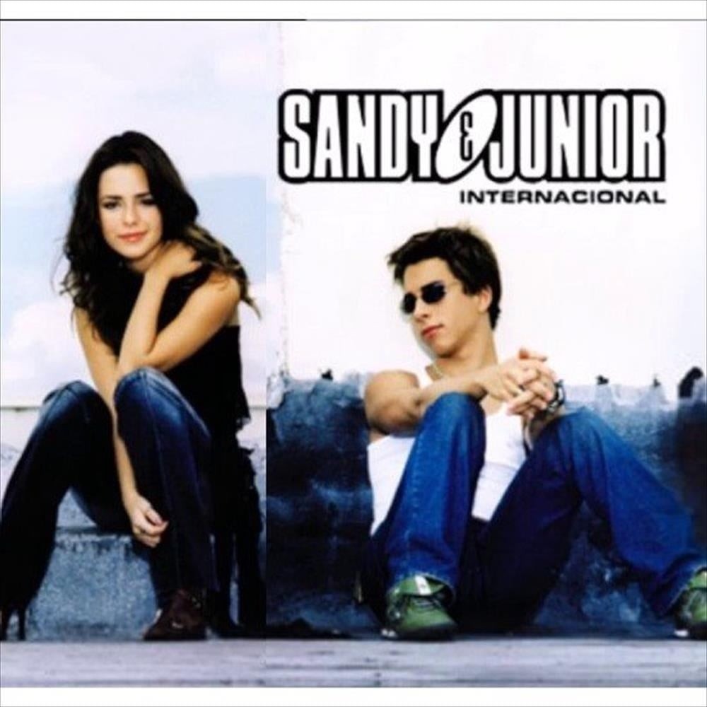 CD SANDY/JUNIOR SANDY/JUNIOR = INTERNACIONAL