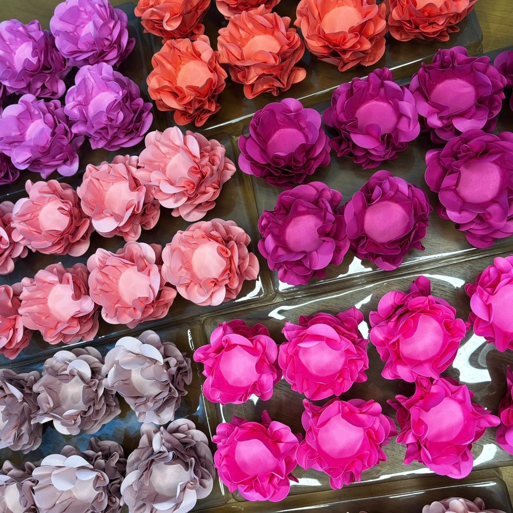 Kit 40 ou 80 un – Forminhas Flor p/ Doces Finos – New Style Coloridas