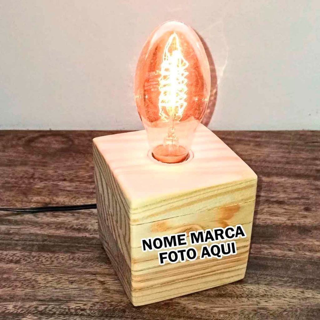 Abajur Cubo Madeira Pinus - Soquete E27 Decoração Personalizado com nome marca logotipo empresa foto arte frase