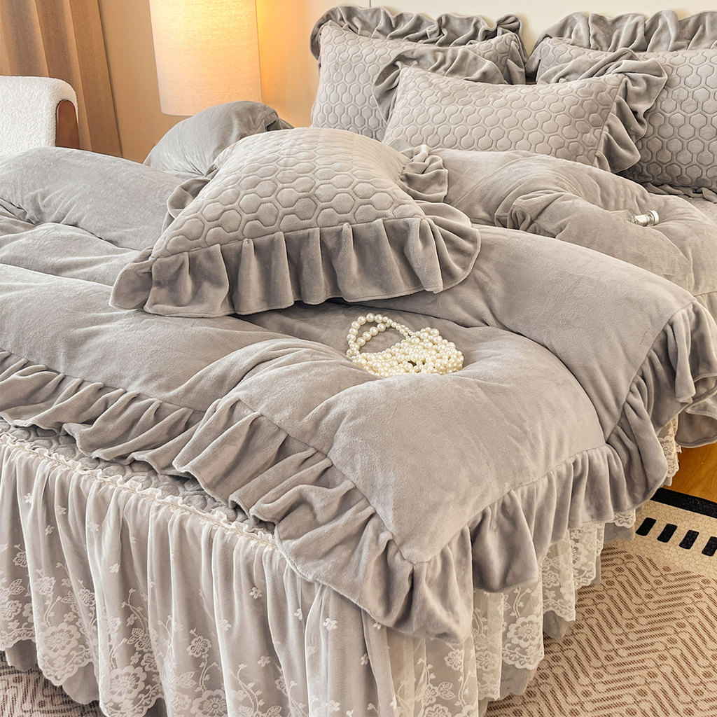 Princesa estilo leite velo acolchoado saia de cama conjunto de quatro peças inverno Coral flanela dupla face engrossado 