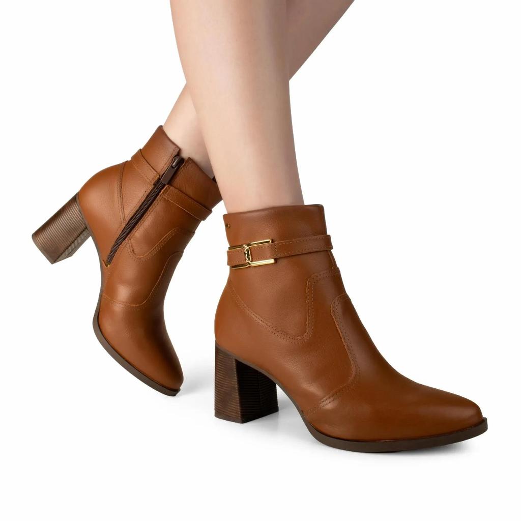 Bota Cano Curto Dakota Fivela Feminina