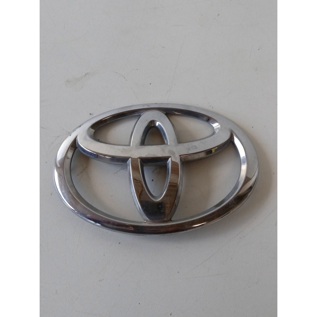 Emblema Logo Toyota Grade Corolla Gli 2009 a 2014