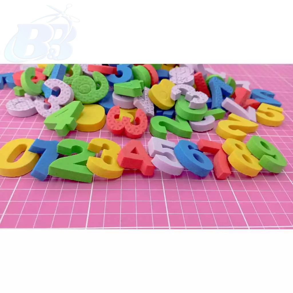 NUMEROS EM EVA 0 A 9 COM 120 UNIDADES 3cm x 7mm.