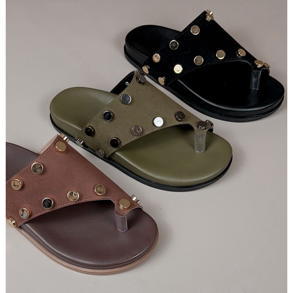 Birken Feminina Dedo Fechada Aplicações Conforto Estilo Marcante Toque Sofisticado