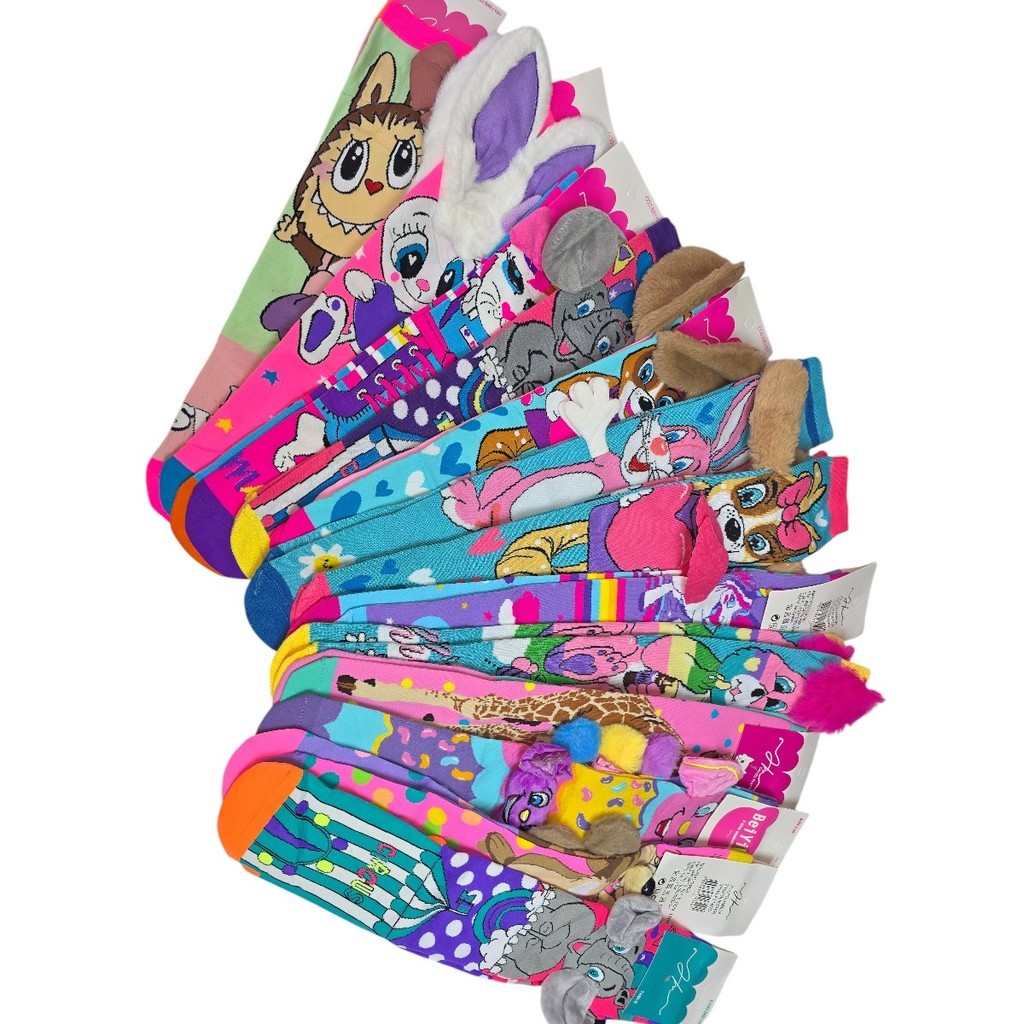 Meias 3D Divertida Infantil Cano Alto Tamanho Único Aleatorias Menino ou Menina MI 3D em Oferta na Shopee