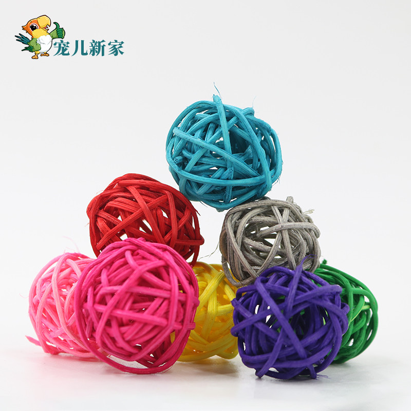 Animal de estimação nova casa colorida Takraw bola brinquedos papagaio Natural brinquedos mastigar pássaro brinquedos Xu