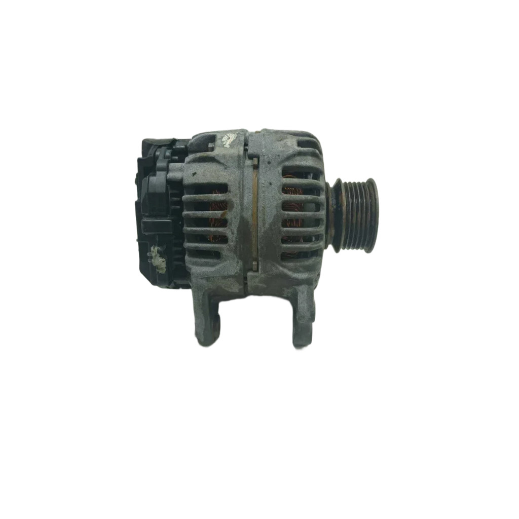 Alternador Audi A3 1.8 Vw Golf 1999 A 2006 028903028d C/D