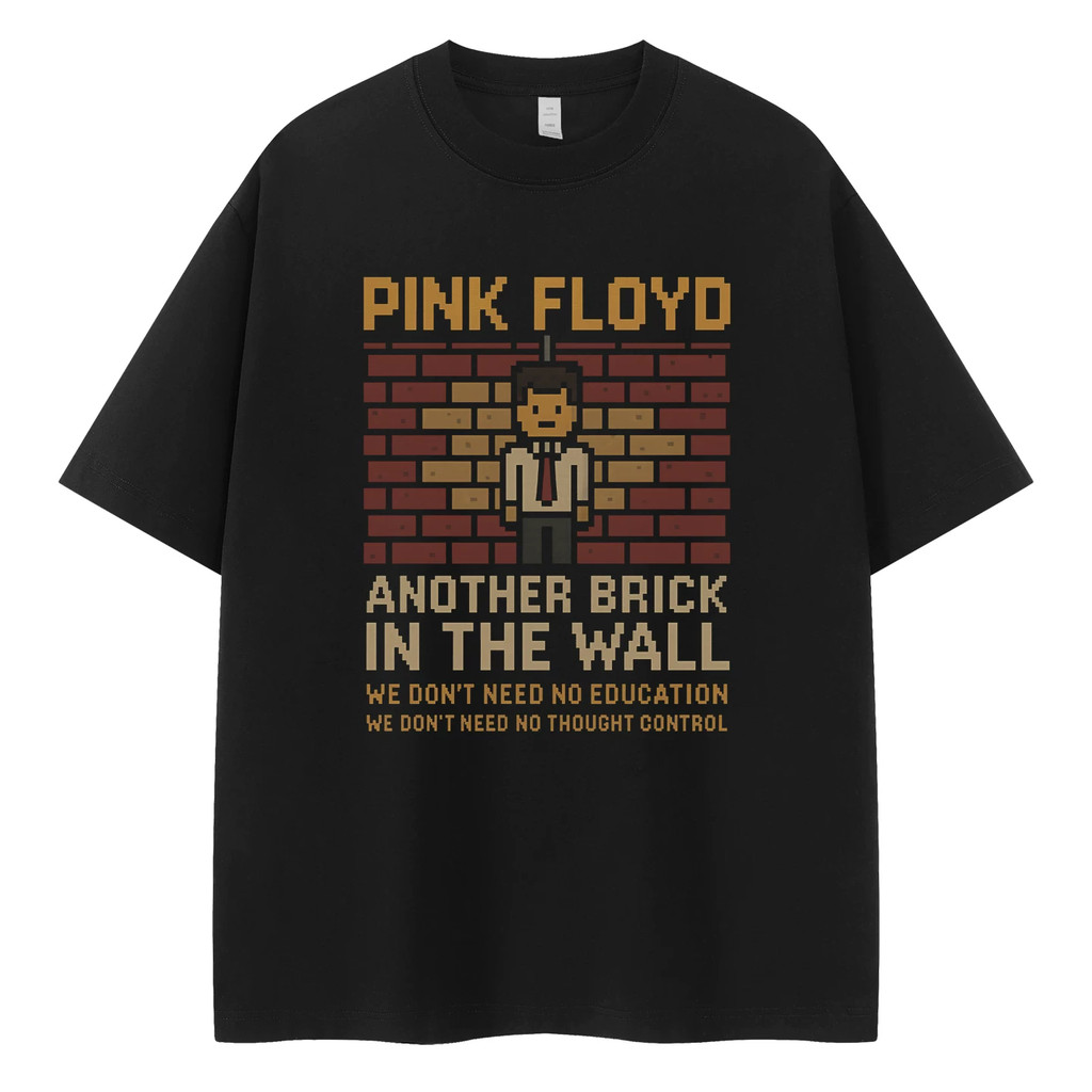 Camiseta Preta Unisex Design com Bloco de tijolos e Figura Textos "PINK FLOYD" e "ANOTHER BRICK IN THE WALL" Alta Qualid