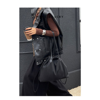 Loja de oito bolsas de segunda-feira 丨 Bolsas de Nylon de um ombro grandes Bolsas femininas da moda Viagem de negócios C