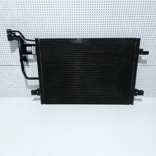 Condensador Volkswagen Passat Variant 2.8 V6 2004 Sku 58195 (M)