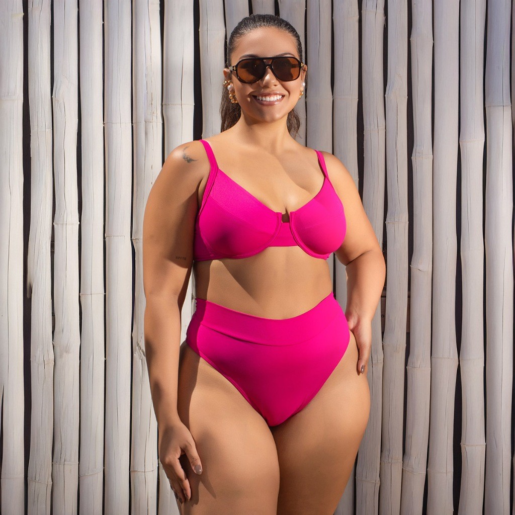 Biquini meia taça Plus size reforçado alta sustentação calcinha cós alto hot pant Poliamida