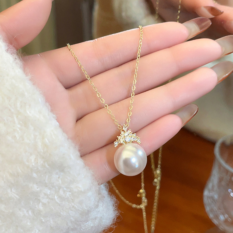 colar colar aço inoxidável Diamante completo gelo neve coroa pérola colar feminino High-End luz luxo colar pingente cl