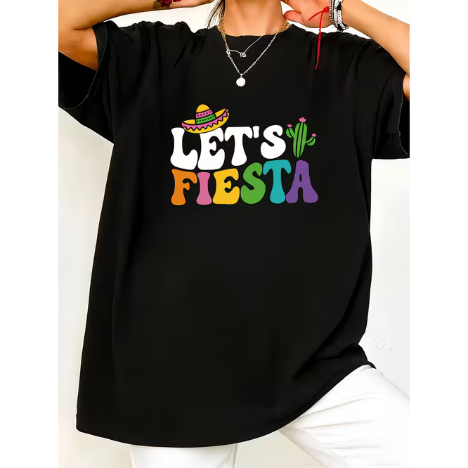 Camiseta Feminina Com Letra Let's Fiesta Colorida Moderna Confortável Estilosa Moda Feminina Casual