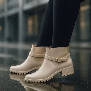 Bota Feminina do 35 ao 40 Verniz Chuva Anti-Umidade