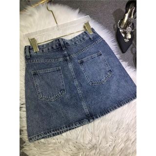 Saia jeans nova de verão, corte em A, com strass e forro, elegante, versátil, modeladora, casual, para mulheres.