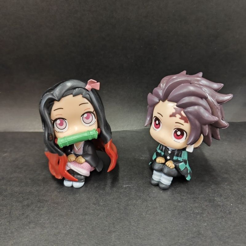 Produtos Mais Vendidos Versão Q Postura Sentada De Cabeça Grande Kyojuro Tanjirou Nezuko Figura , Enfeites De Resina Ant