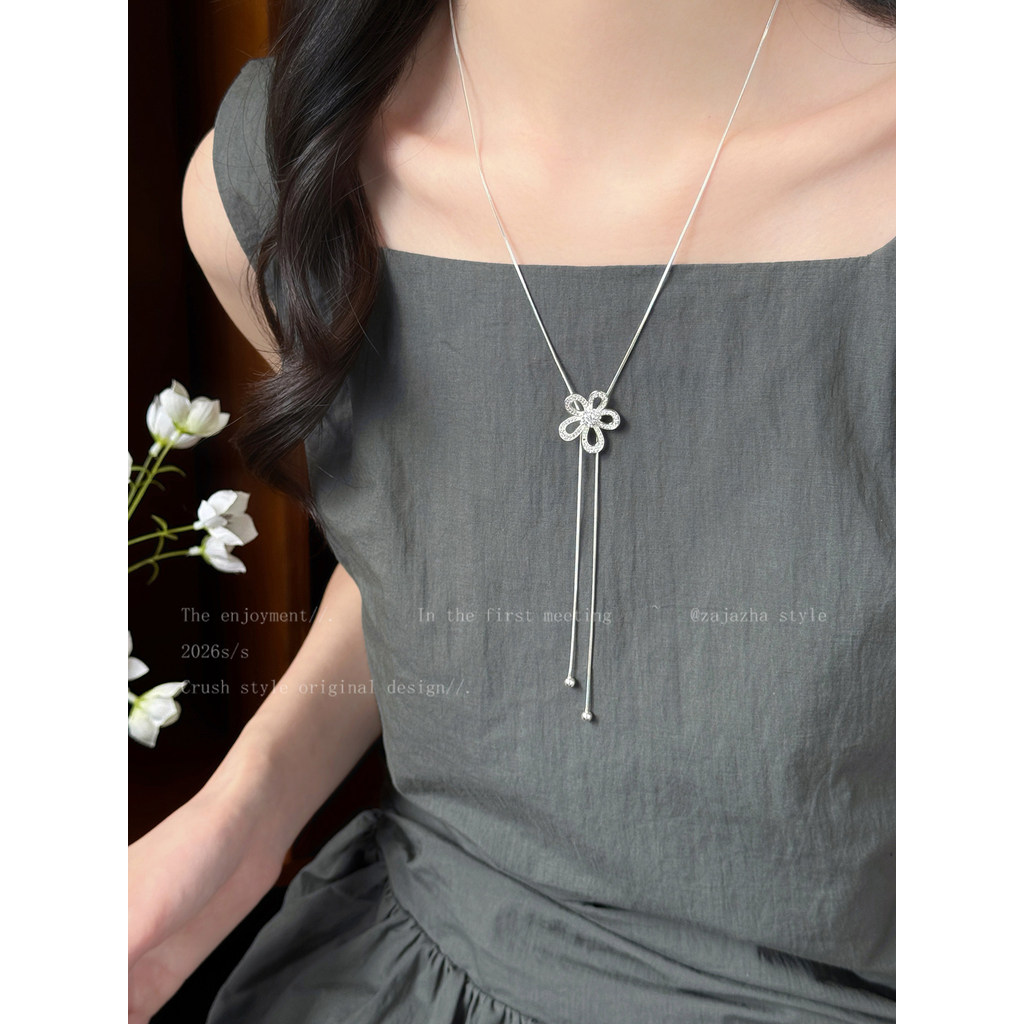 colar aço inoxidável colar Estilo coreano ins prata flor pérola colar feminino nicho Design longo colar simples versát
