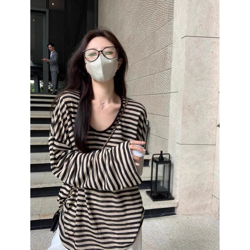 Casual preguiçoso com decote em U listrado protetor solar blusa feminina primavera sensação solta Lyocell manga comprida