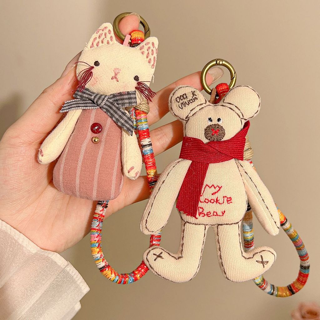 Coreano tecido dos desenhos animados pendurado boneca acessórios de moda chaveiro saco acessórios bonito fivela