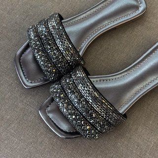 Rasteira strass metalizada aplicações