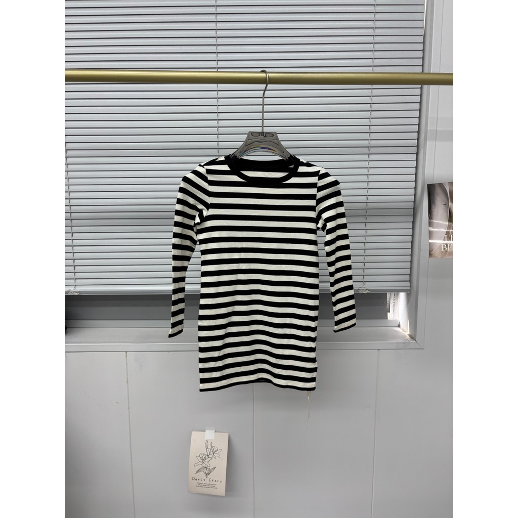 Camiseta listrada de manga comprida Slim fit estilo ocidental camiseta de fundo mais fina primavera
