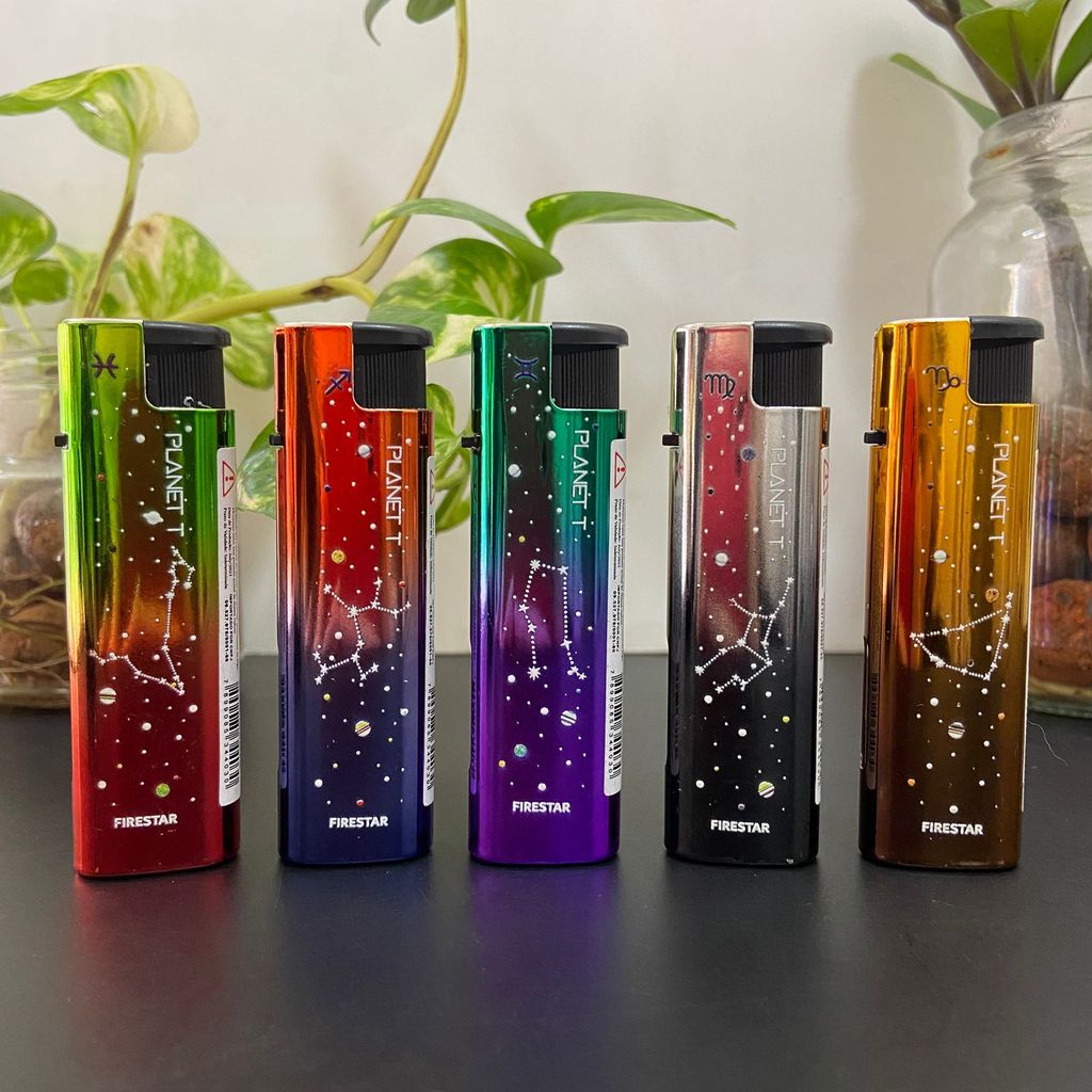 Imagem Isqueiro Maçarico Signos Zodíaco Sem Gás – Recarregáveis Ajuste de Chama – Astrologia Cores Vibrantes Metalicas