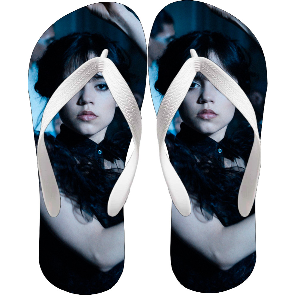 Chinelo Wandinha Gótico Feminino Tumblr Preto Estiloso Slide Antiderrapante Confortável Unissex